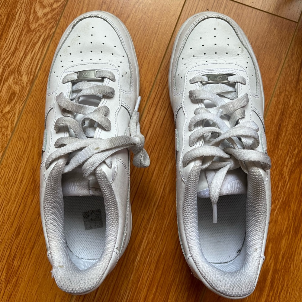 Nike AF1s in great condition!!